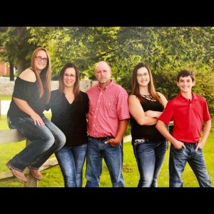 Meet your Posher, Melissa